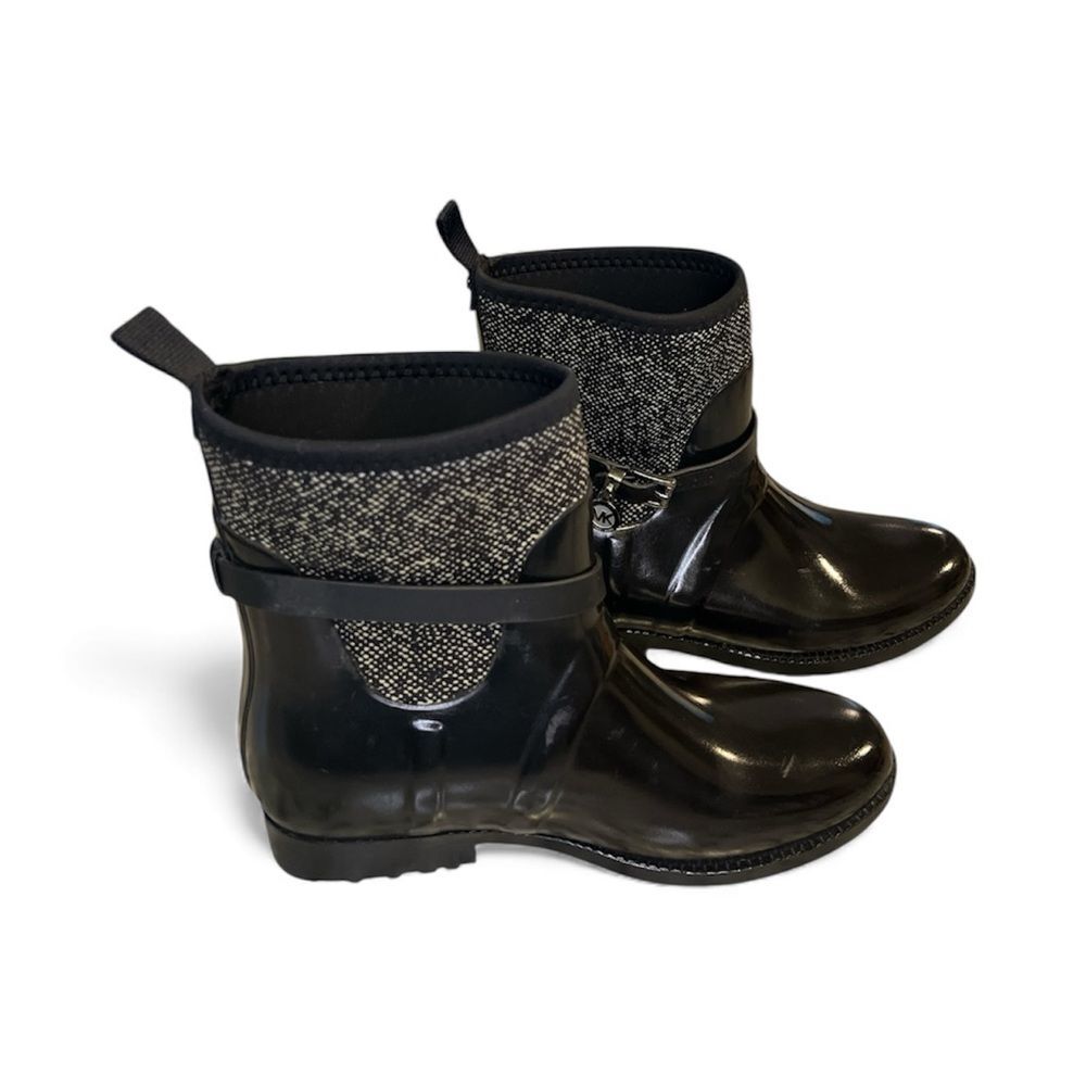 Womens Michael Kors MK Black Rain Ankle Boots | Logo Buckle | Size 8